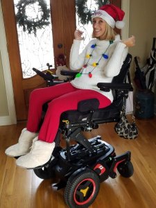 20171225 141033 e1515263280430 225x300 - Ali, the Quirky Quad all dressed up for Christmas!